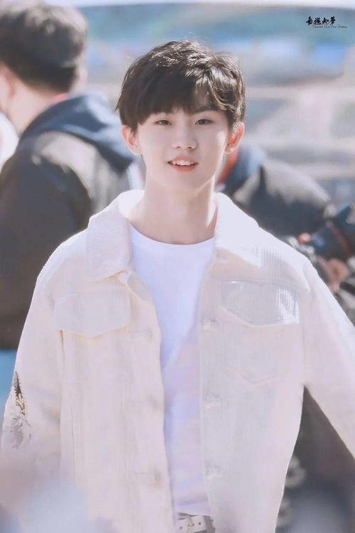 马嘉祺恋情爆料视频,视频揭秘甜蜜瞬间