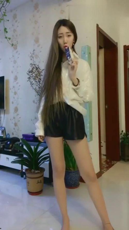 丝袜 视频 网站